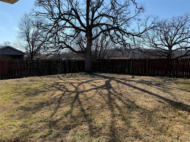 500 E Tennessee Avenue, Mcalester, OK 74501