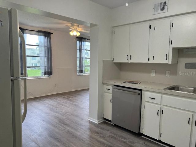 2429 ECUADORIAN WAY 47, Clearwater, FL 33763