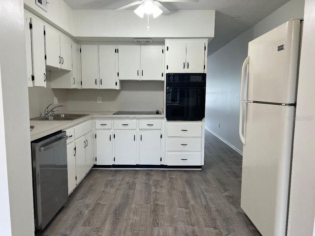 2429 ECUADORIAN WAY 47, Clearwater, FL 33763