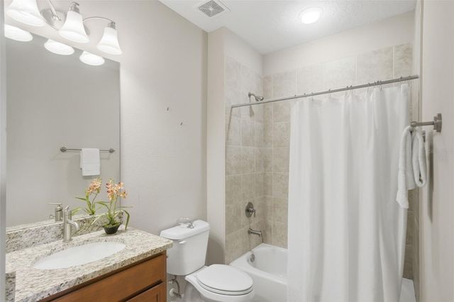 1022 VICTORIA HILLS DRIVE S, Deland, FL 32724