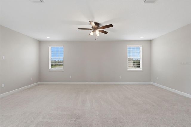 1022 VICTORIA HILLS DRIVE S, Deland, FL 32724