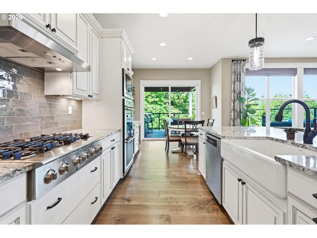 13523 Sw WHITMORE Rd, Hillsboro, OR 97123
