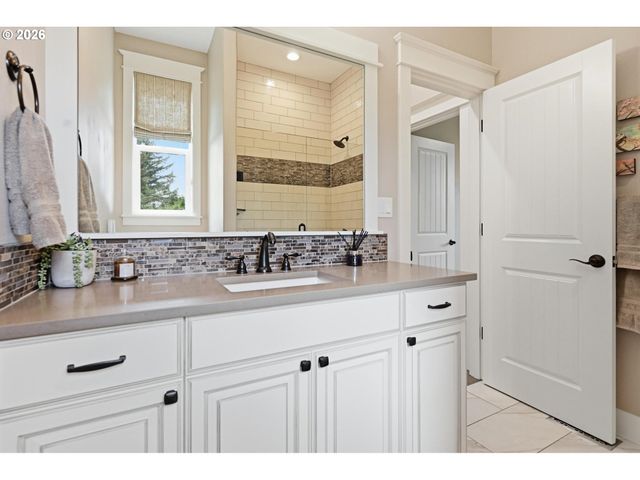 13523 Sw WHITMORE Rd, Hillsboro, OR 97123