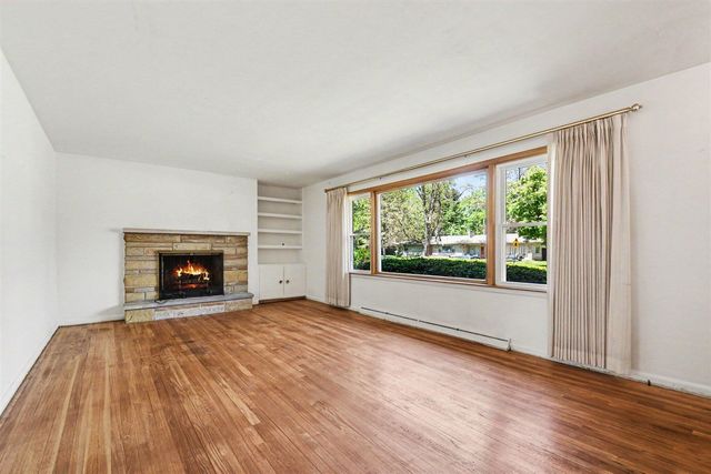260 Brownway, Benton Harbor, MI 49022