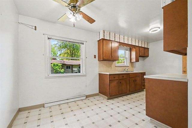 260 Brownway, Benton Harbor, MI 49022