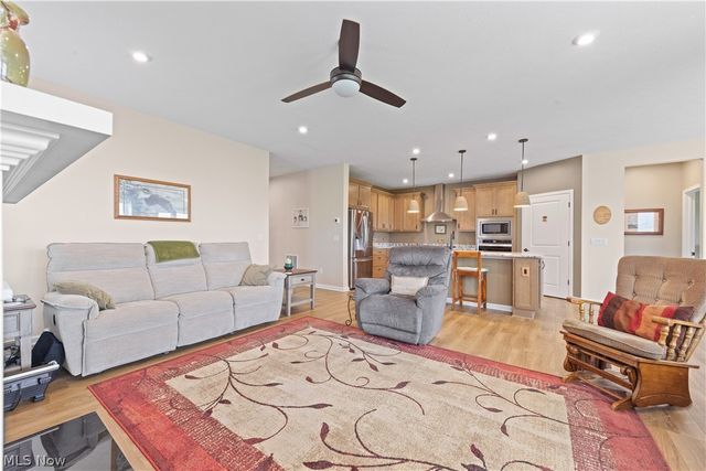 23628 St Andrews Drive, Columbia Station, OH 44028