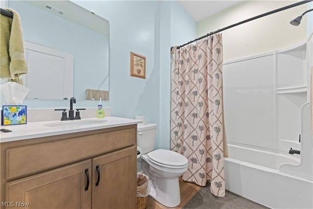 23628 St Andrews Drive, Columbia Station, OH 44028