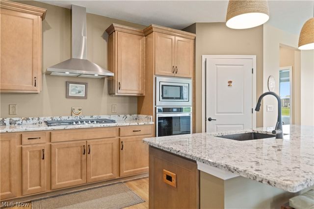 23628 St Andrews Drive, Columbia Station, OH 44028