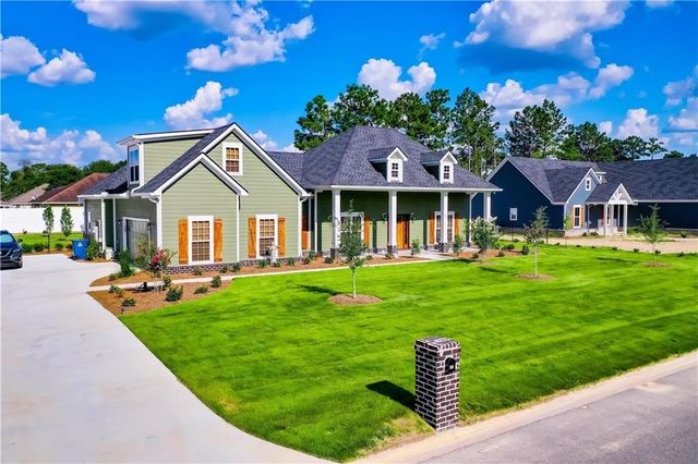 627 Saddle Circle, Waycross, GA 31503