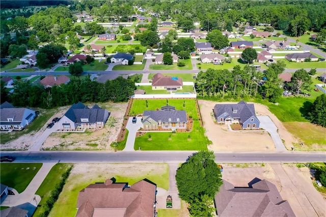 627 Saddle Circle, Waycross, GA 31503