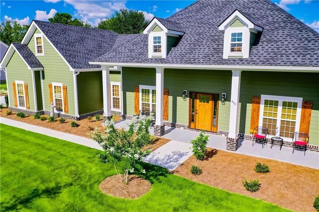 627 Saddle Circle, Waycross, GA 31503