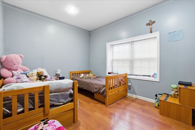 3136 S 54th Avenue, Cicero, IL 60804