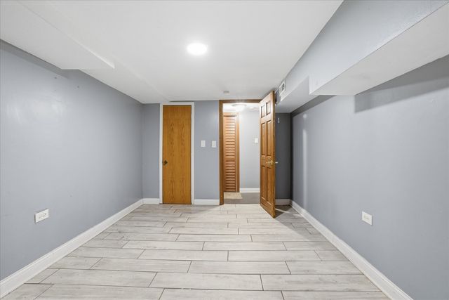 3136 S 54th Avenue, Cicero, IL 60804