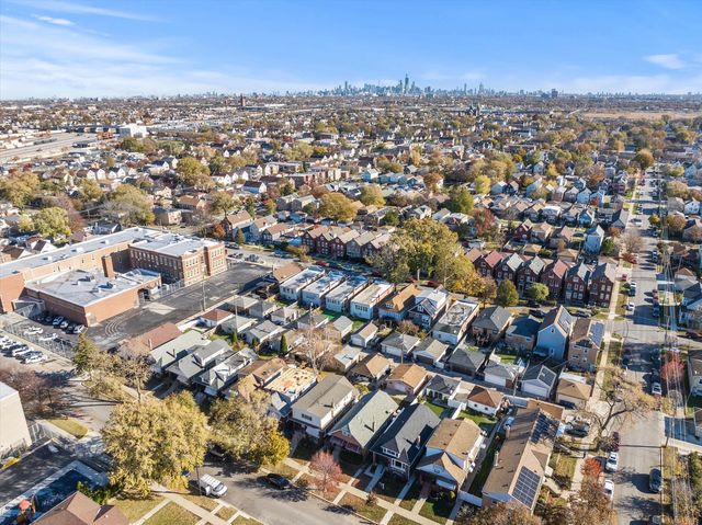 3136 S 54th Avenue, Cicero, IL 60804