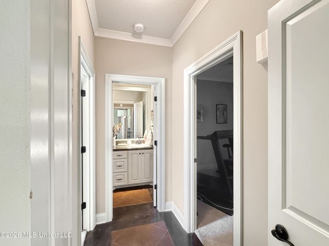 889 Willow Grande Circle, Brandon, MS 39047