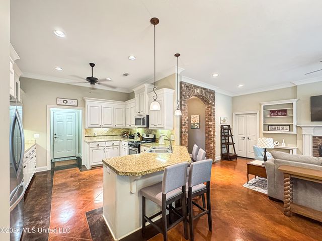 889 Willow Grande Circle, Brandon, MS 39047