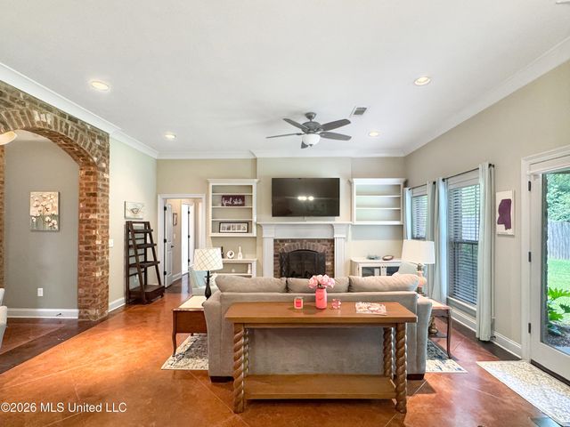 889 Willow Grande Circle, Brandon, MS 39047