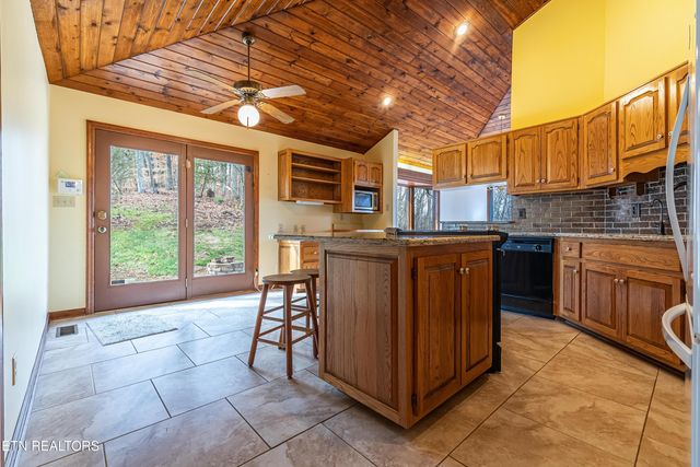 1005 Tuskegee Drive, Oak Ridge, TN 37830