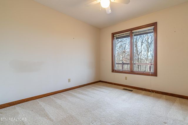 1005 Tuskegee Drive, Oak Ridge, TN 37830