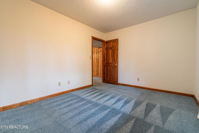 1005 Tuskegee Drive, Oak Ridge, TN 37830