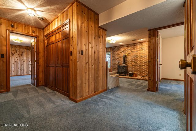 1005 Tuskegee Drive, Oak Ridge, TN 37830