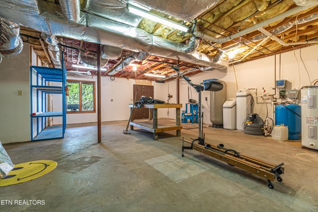 1005 Tuskegee Drive, Oak Ridge, TN 37830