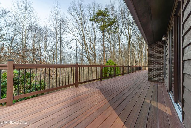 1005 Tuskegee Drive, Oak Ridge, TN 37830