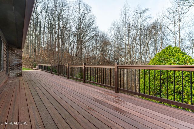 1005 Tuskegee Drive, Oak Ridge, TN 37830