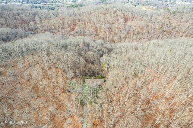 1005 Tuskegee Drive, Oak Ridge, TN 37830