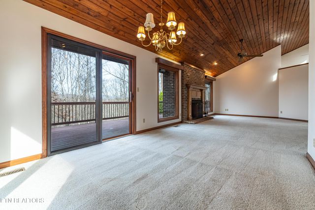 1005 Tuskegee Drive, Oak Ridge, TN 37830