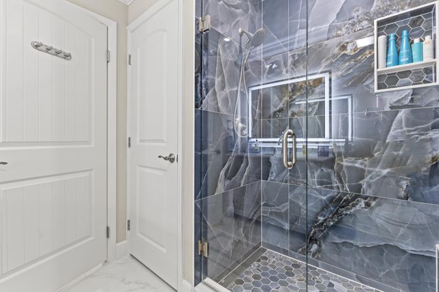 125 Seashore Drive, Jupiter, FL 33477