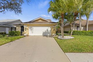 125 Seashore Drive, Jupiter, FL 33477