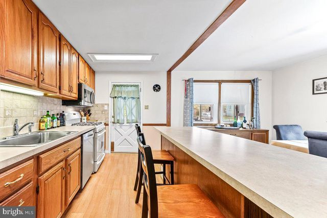 1016 7TH AVE, Folsom, PA 19033