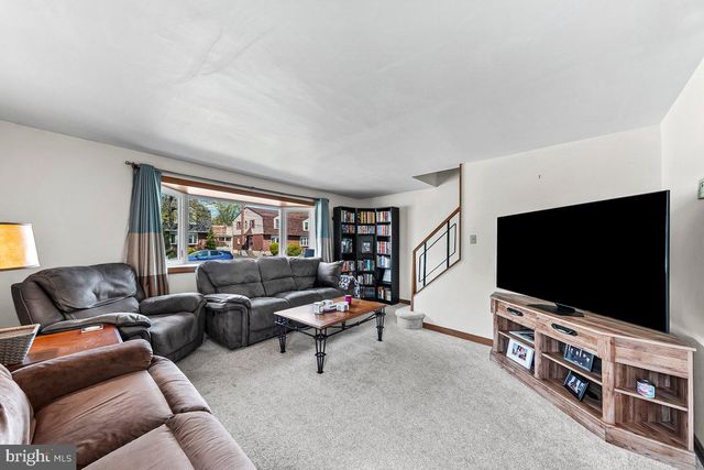 1016 7TH AVE, Folsom, PA 19033