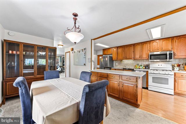 1016 7TH AVE, Folsom, PA 19033