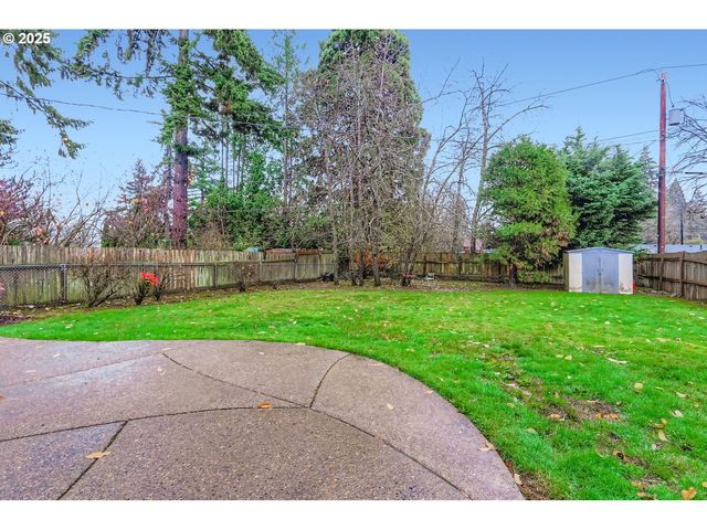 12920 Sw DOUGLAS St, Portland, OR 97225