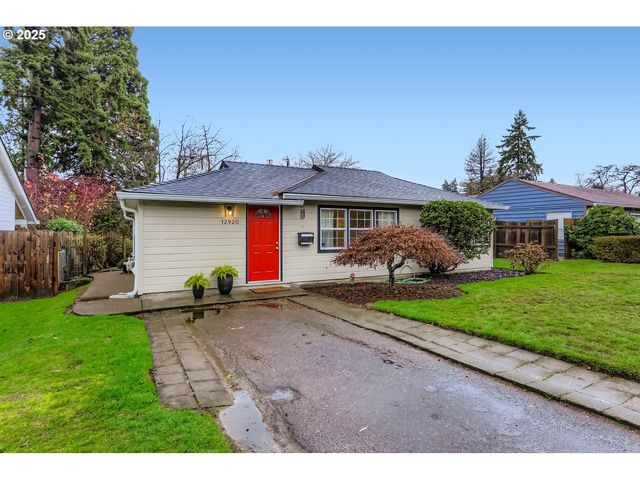 12920 Sw DOUGLAS St, Portland, OR 97225