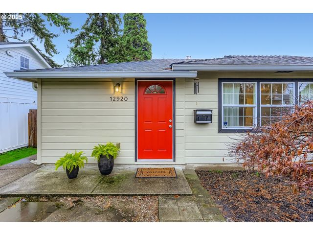 12920 Sw DOUGLAS St, Portland, OR 97225