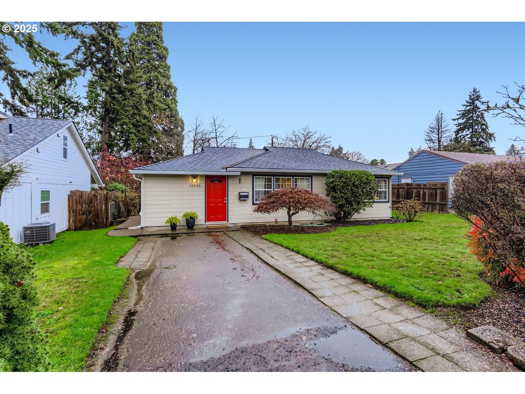 12920 Sw DOUGLAS St, Portland, OR 97225