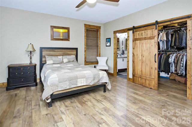 211 Wimbledon Court, Leicester, NC 28748