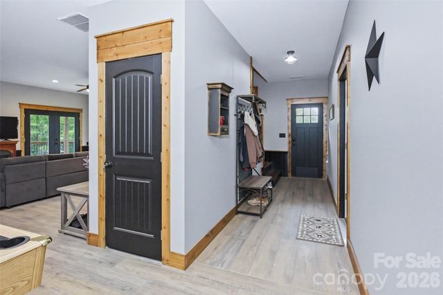 211 Wimbledon Court, Leicester, NC 28748