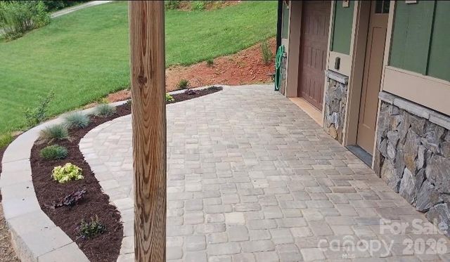 211 Wimbledon Court, Leicester, NC 28748