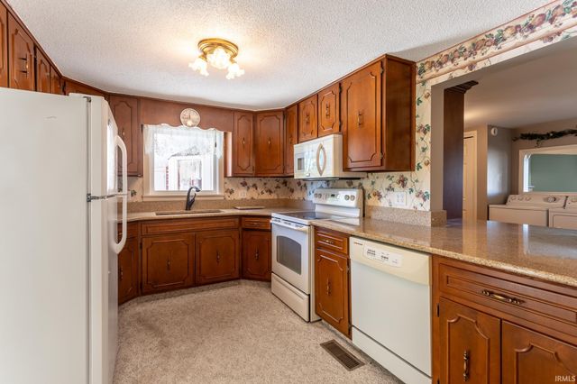 5460 N Broadway Street, Huntington, IN 46750