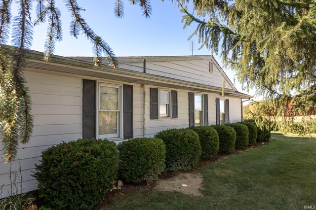 5460 N Broadway Street, Huntington, IN 46750