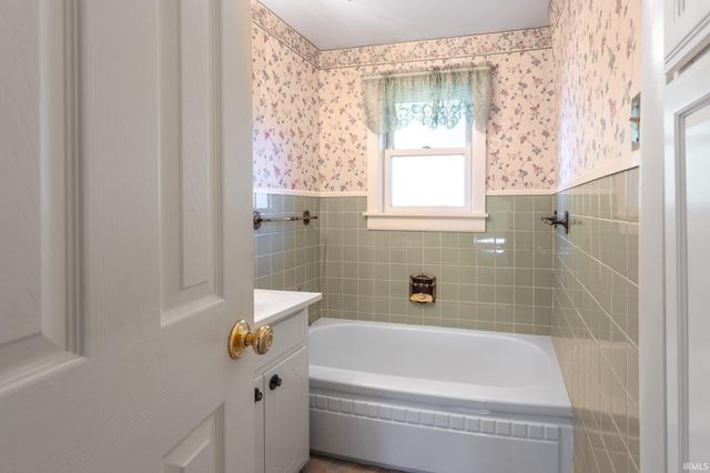 5460 N Broadway Street, Huntington, IN 46750