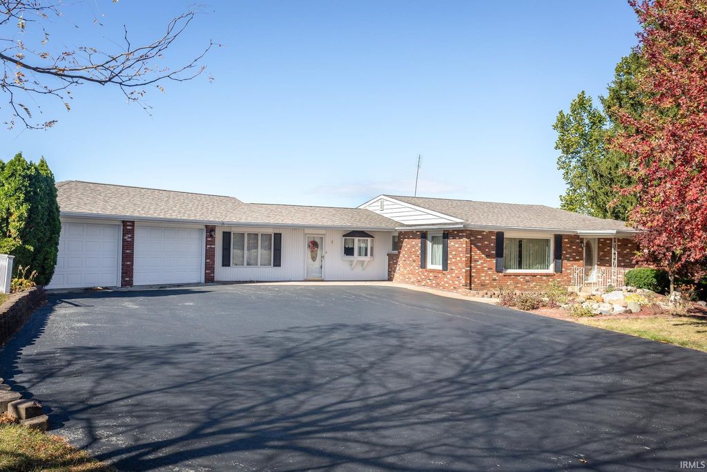 5460 N Broadway Street, Huntington, IN 46750