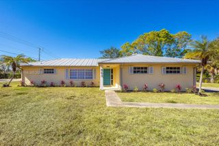 805 25th Ave, Vero Beach, FL 32960