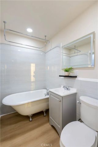 8584 Camelia, Riverside, CA 92504