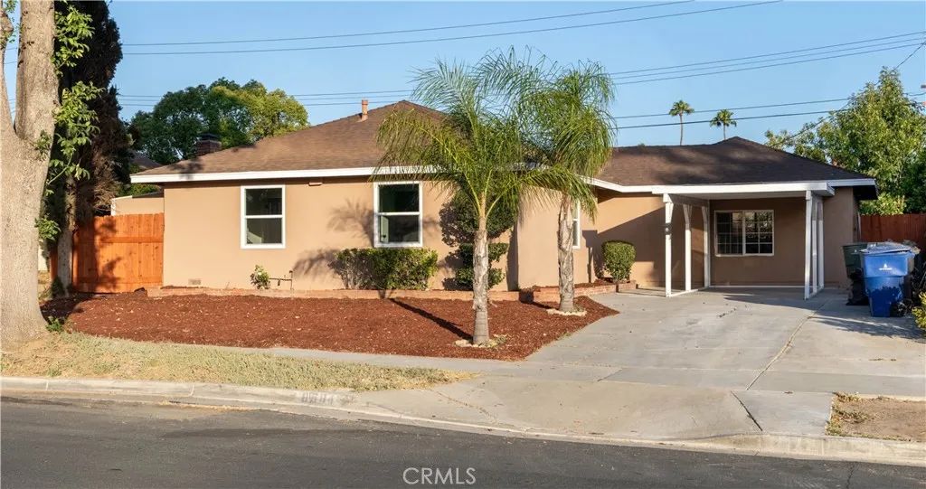 8584 Camelia, Riverside, CA 92504