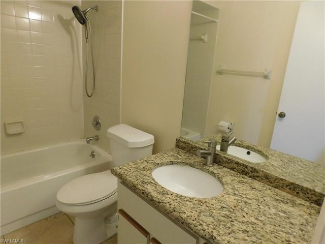 15140 Riverbend BLVD 506, North Fort Myers, FL 33917